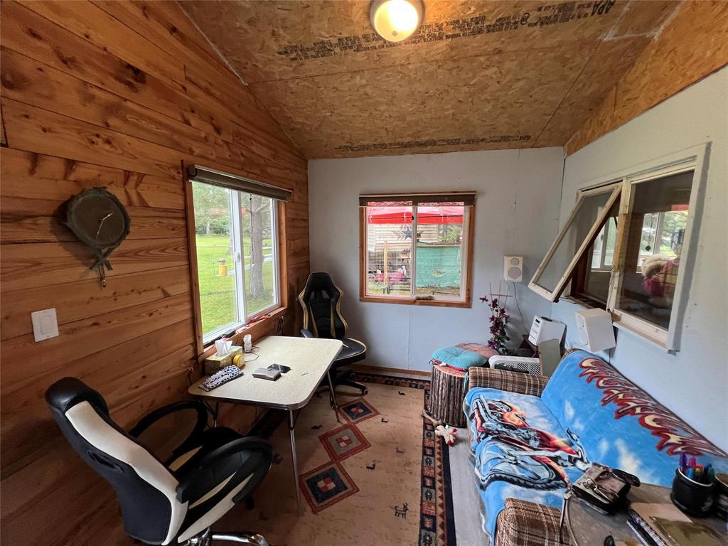 Photo 11 of 25 William Avenue, Hadashville MB