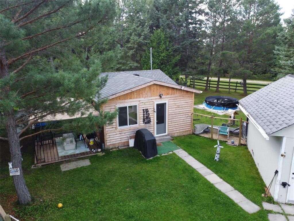 Photo 3 of 25 William Avenue, Hadashville MB