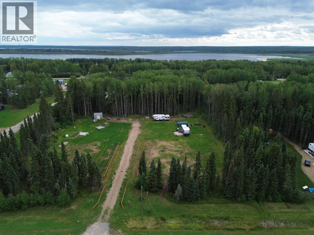 Photo 2 of 151 Blue Heron Crescent, Rural Athabasca County AB