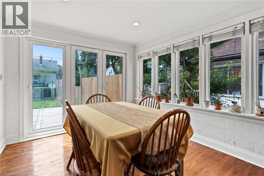 Photo 12 of 42 Chaplin Avenue, St Catharines ON