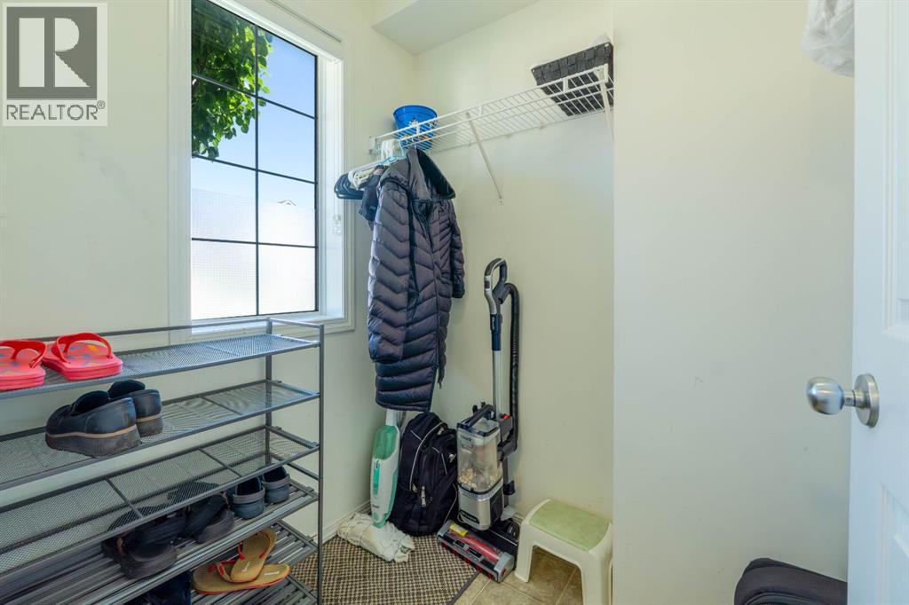 Single Family House for Sale in  Saddlecrest Place NE Saddle Ridge Calgary 