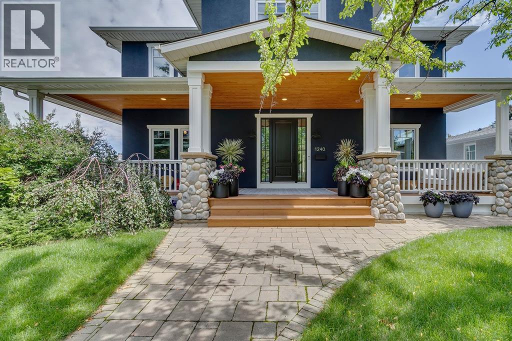 Single Family House for Sale in   Street NW Hounsfield Heights/Briar Hill Calgary 