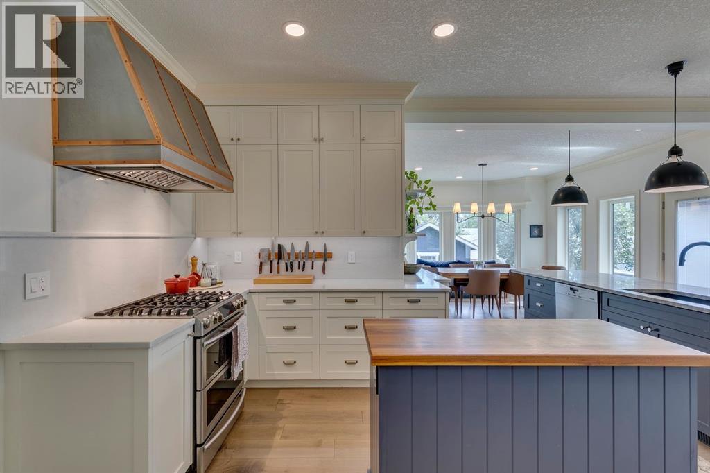Single Family House for Sale in   Street NW Hounsfield Heights/Briar Hill Calgary 