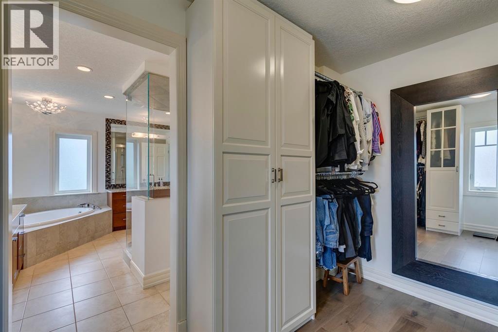 Single Family House for Sale in   Street NW Hounsfield Heights/Briar Hill Calgary 