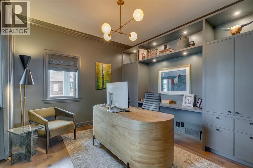 Single Family House for Sale in   Street NW Hounsfield Heights/Briar Hill Calgary 