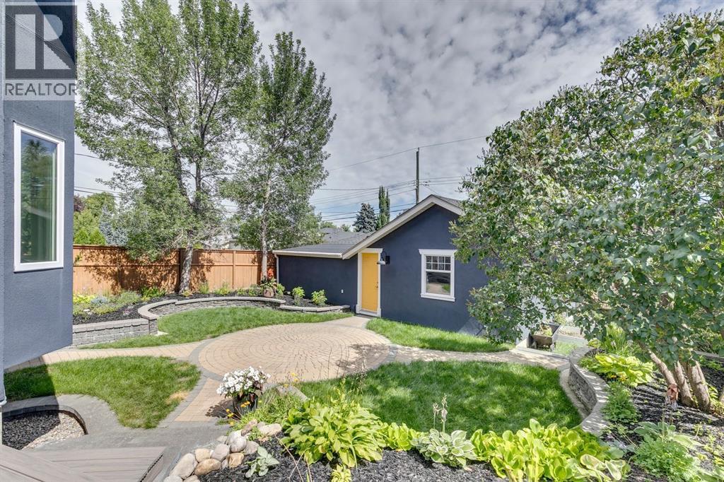 Single Family House for Sale in   Street NW Hounsfield Heights/Briar Hill Calgary 