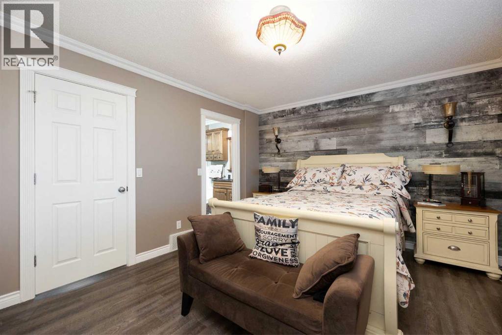 Photo 20 of 122 Rattlepan Creek Crescent, Fort Mcmurray AB