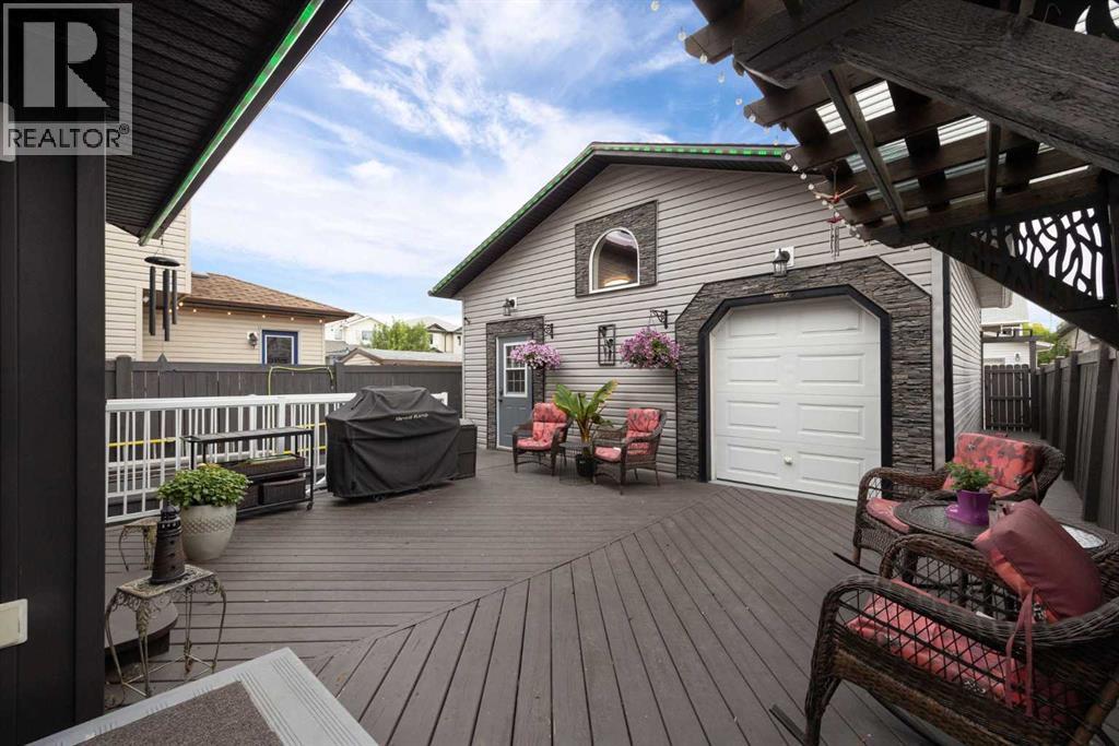 Photo 35 of 122 Rattlepan Creek Crescent, Fort Mcmurray AB