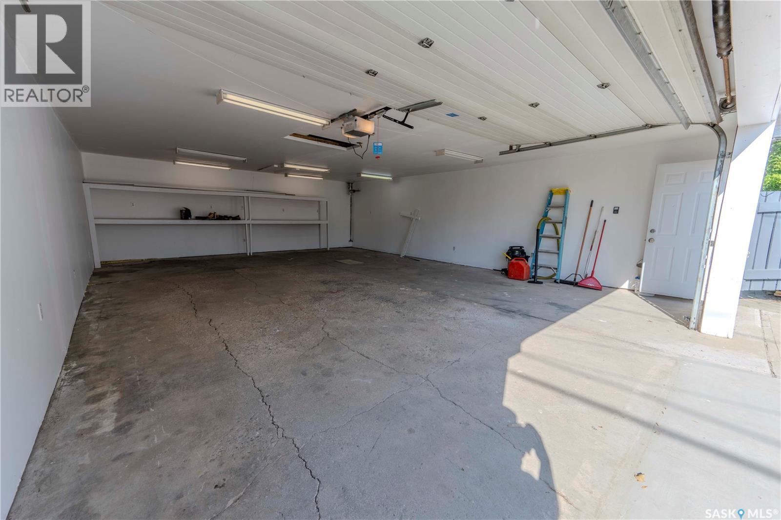 Photo 15 of 3345 Wascana Street, Regina SK