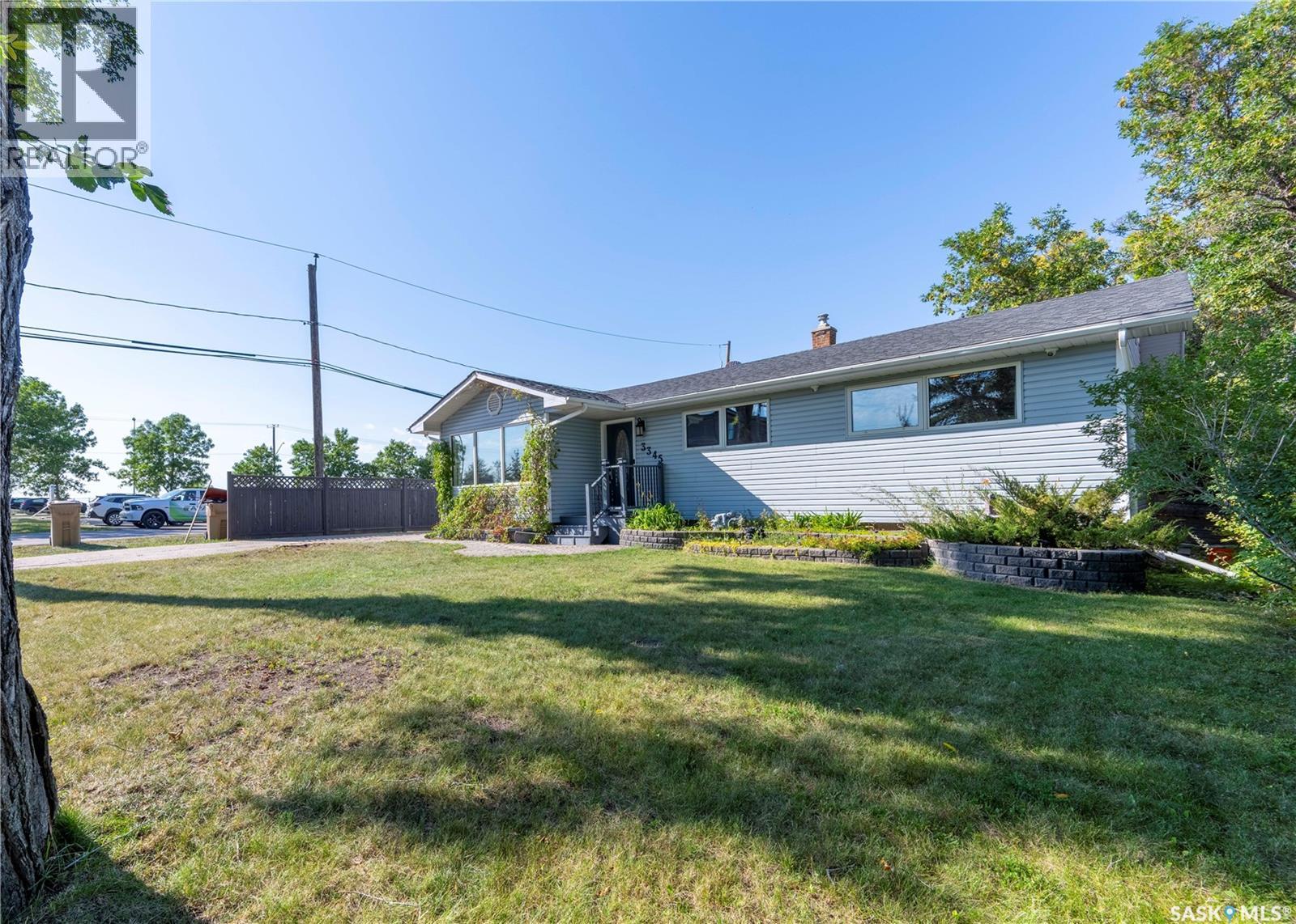 Photo 2 of 3345 Wascana Street, Regina SK