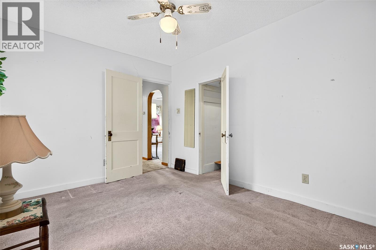 Photo 31 of 897 Willow Avenue, Moose Jaw SK