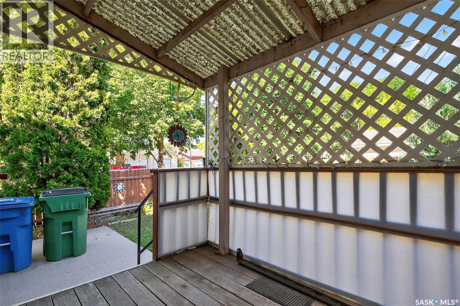 Photo 42 of 897 Willow Avenue, Moose Jaw SK