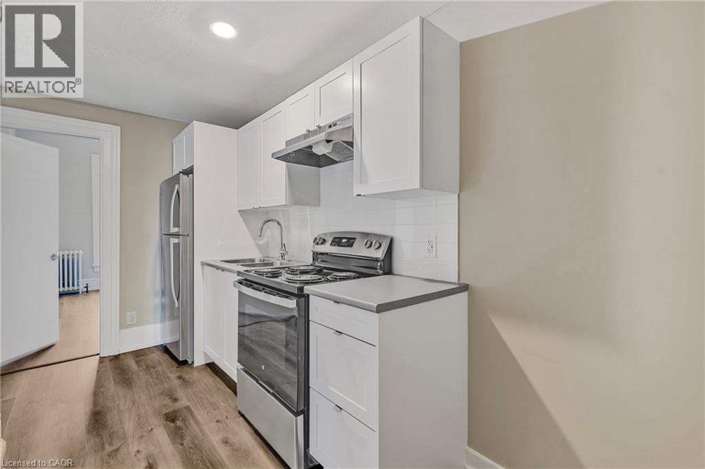 Photo 11 of 82 Welland Avenue Unit 10, St Catharines ON