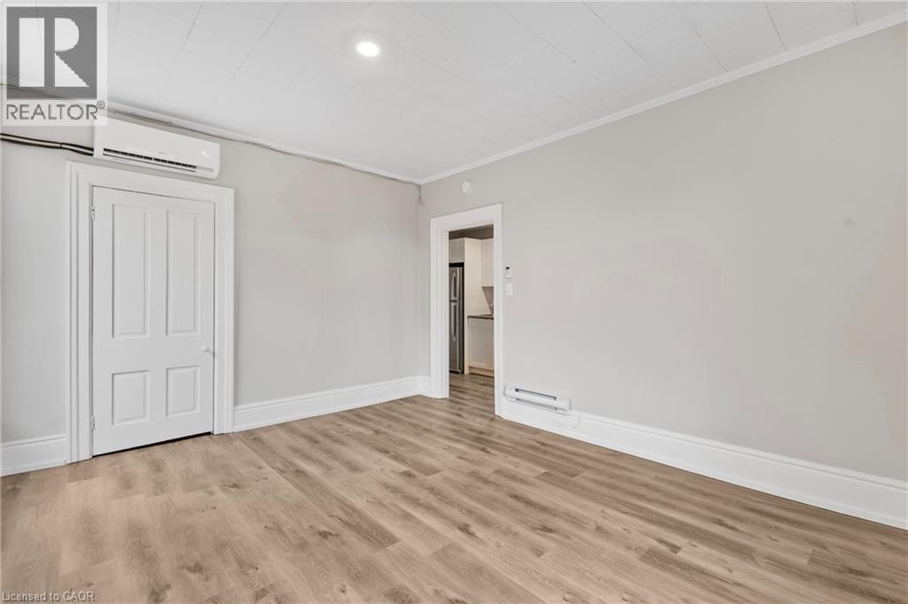 Photo 8 of 82 Welland Avenue Unit 10, St Catharines ON