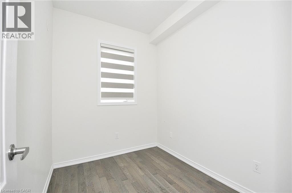 Photo 12 of 87 Holder Drive, Brantford ON