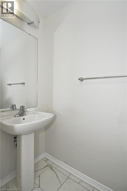 Photo 13 of 87 Holder Drive, Brantford ON