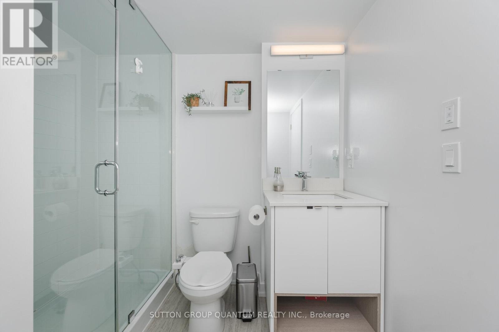 Photo 23 of 19 1121 Cooke Boulevard, Burlington ON