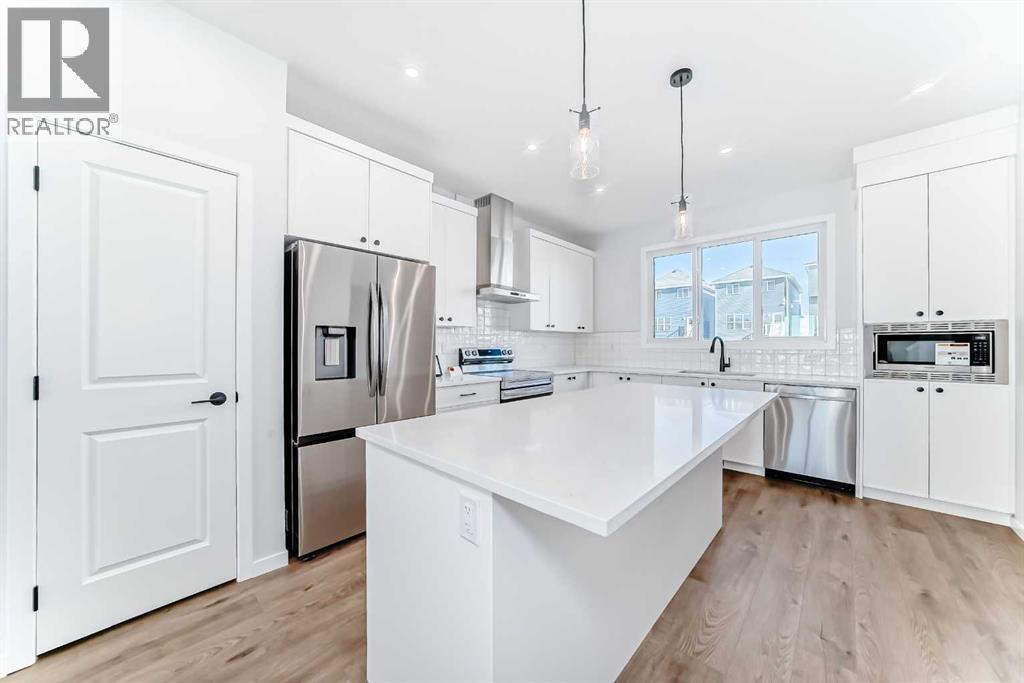 Single Family House for Sale in  Lucas Place NW Livingston Calgary 