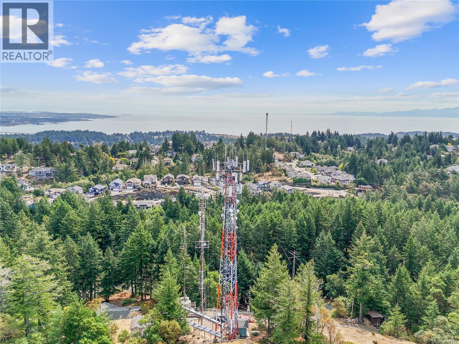  871 Walfred Road, Langford