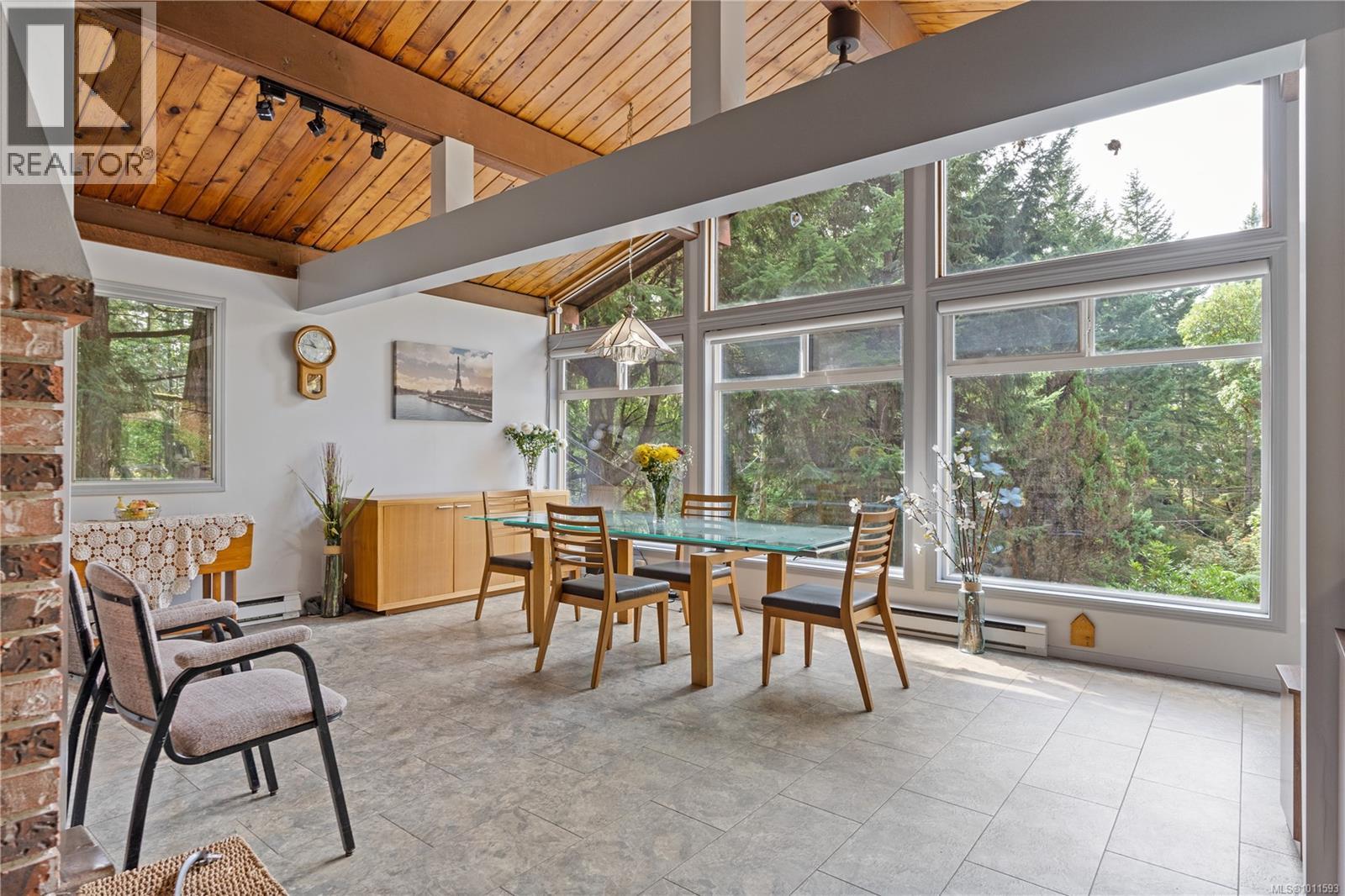 Photo 11 of 871 Walfred Rd, Langford BC
