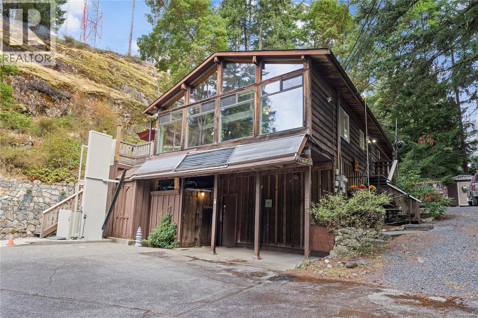 Photo 21 of 871 Walfred Rd, Langford BC