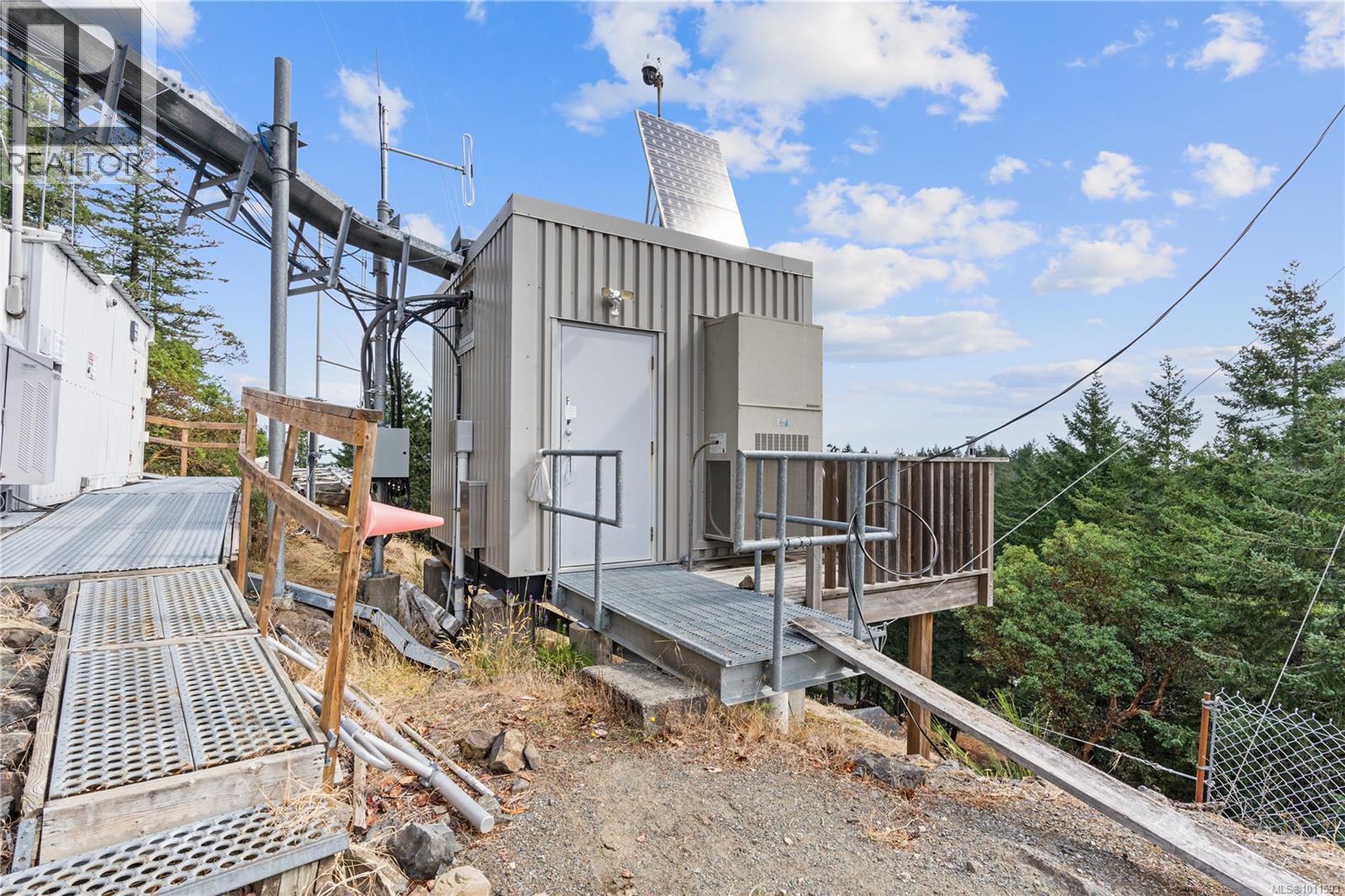 Photo 24 of 871 Walfred Rd, Langford BC