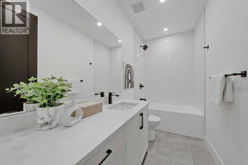 Single Family House for Sale in   Avenue SE Inglewood Calgary 