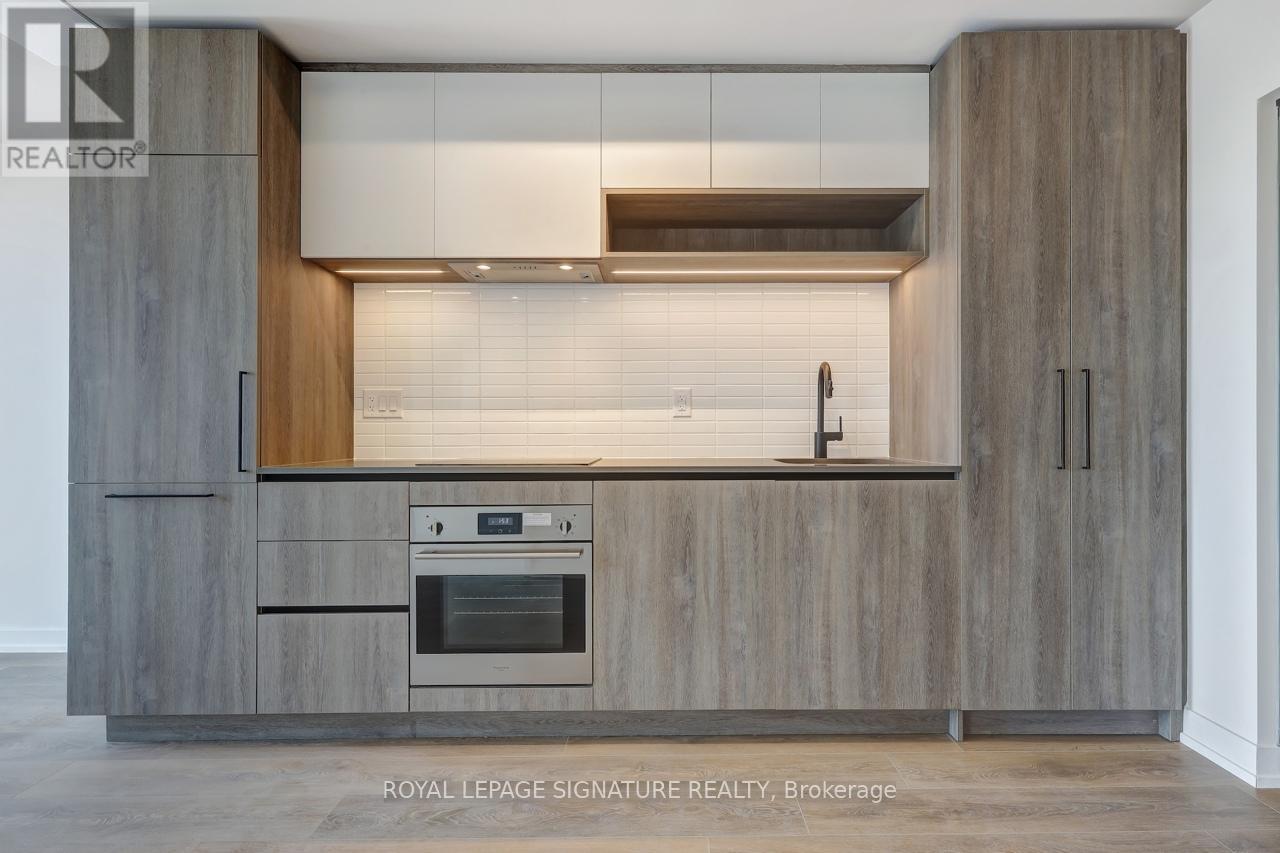 Photo 10 of 1221 181 Sterling Road, Toronto ON