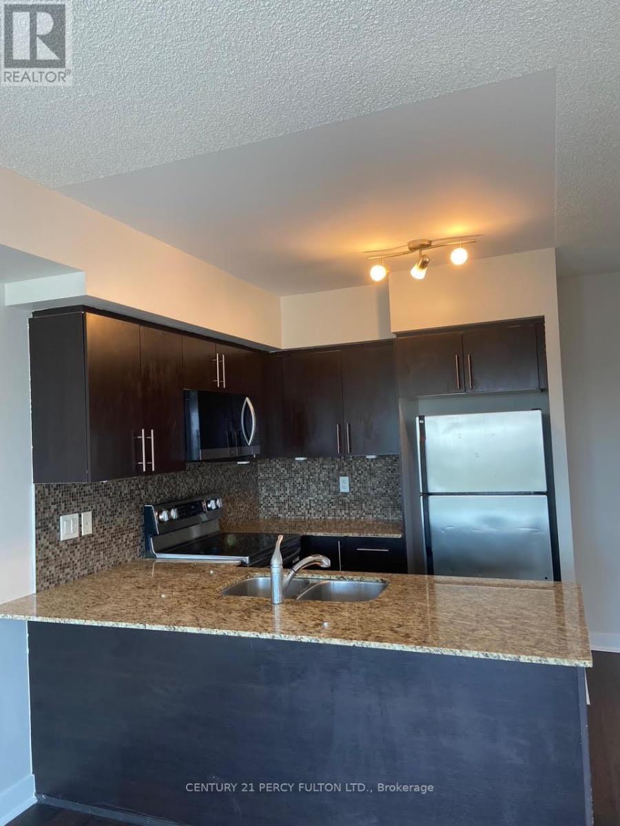 Photo 14 of 824 120 Dallimore Circle, Toronto ON