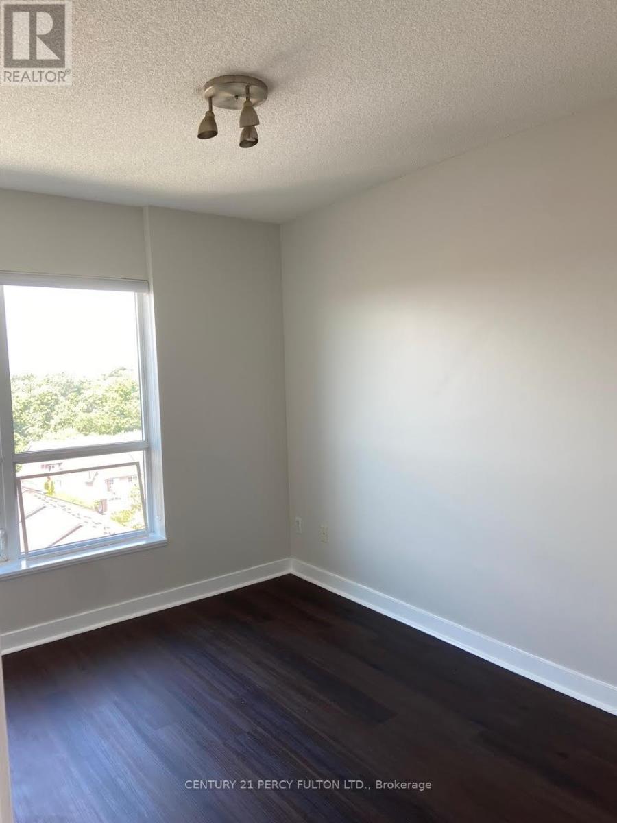 Photo 19 of 824 120 Dallimore Circle, Toronto ON