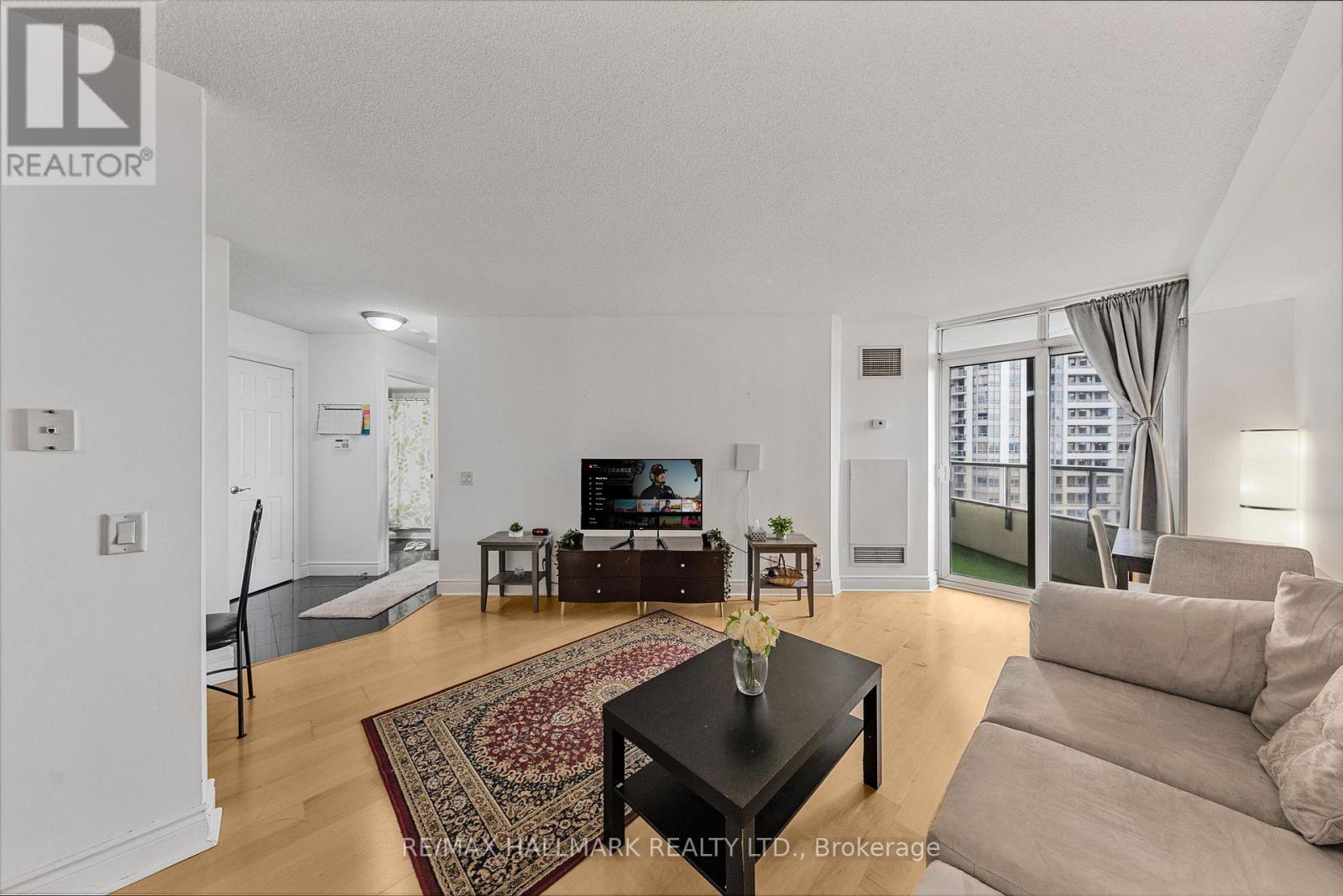 Photo 13 of 1805 78 Harrison Garden Boulevard, Toronto ON