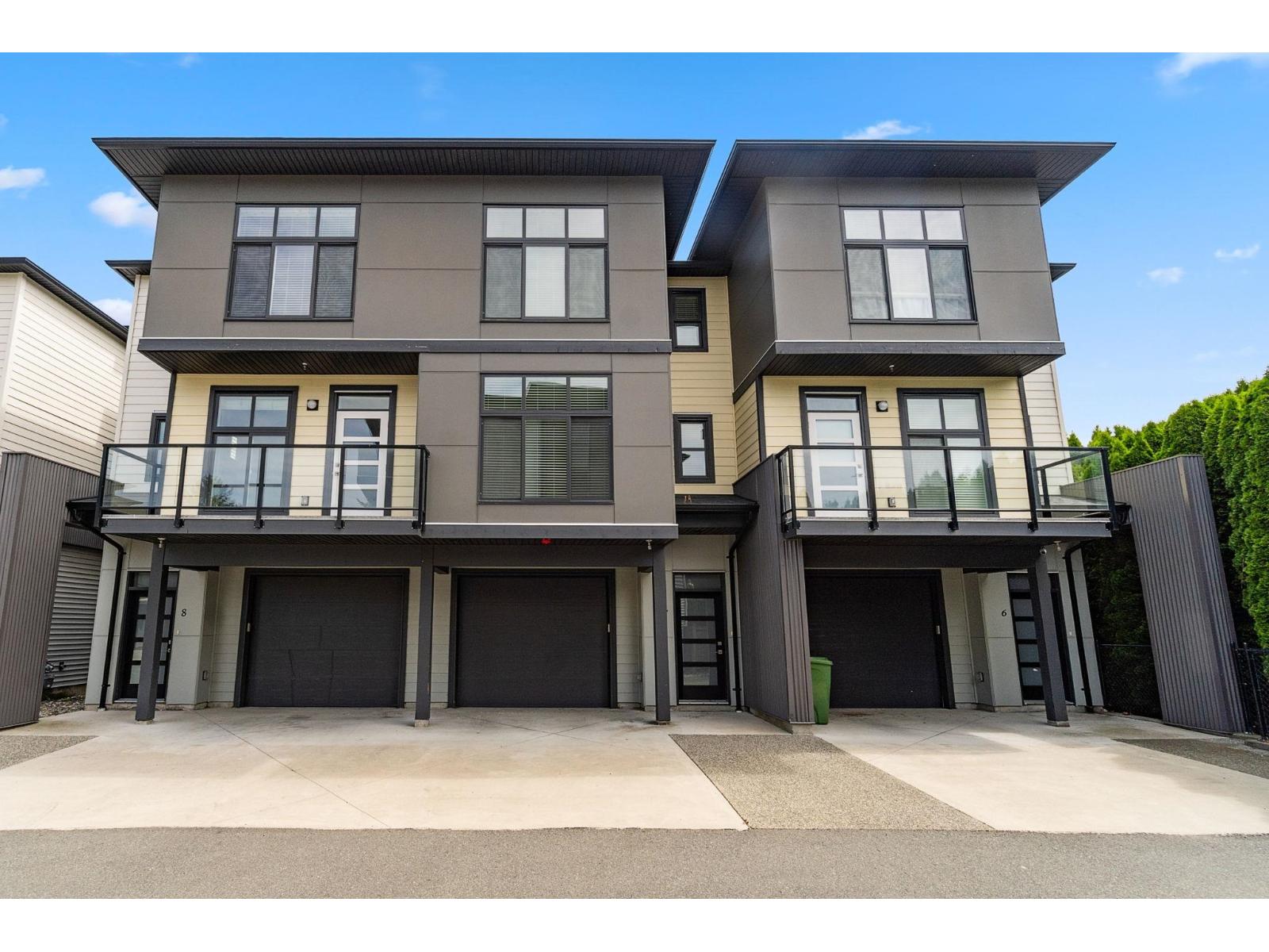 Photo 2 of 8 6029 Promontory Road Sardis South, Chilliwack BC