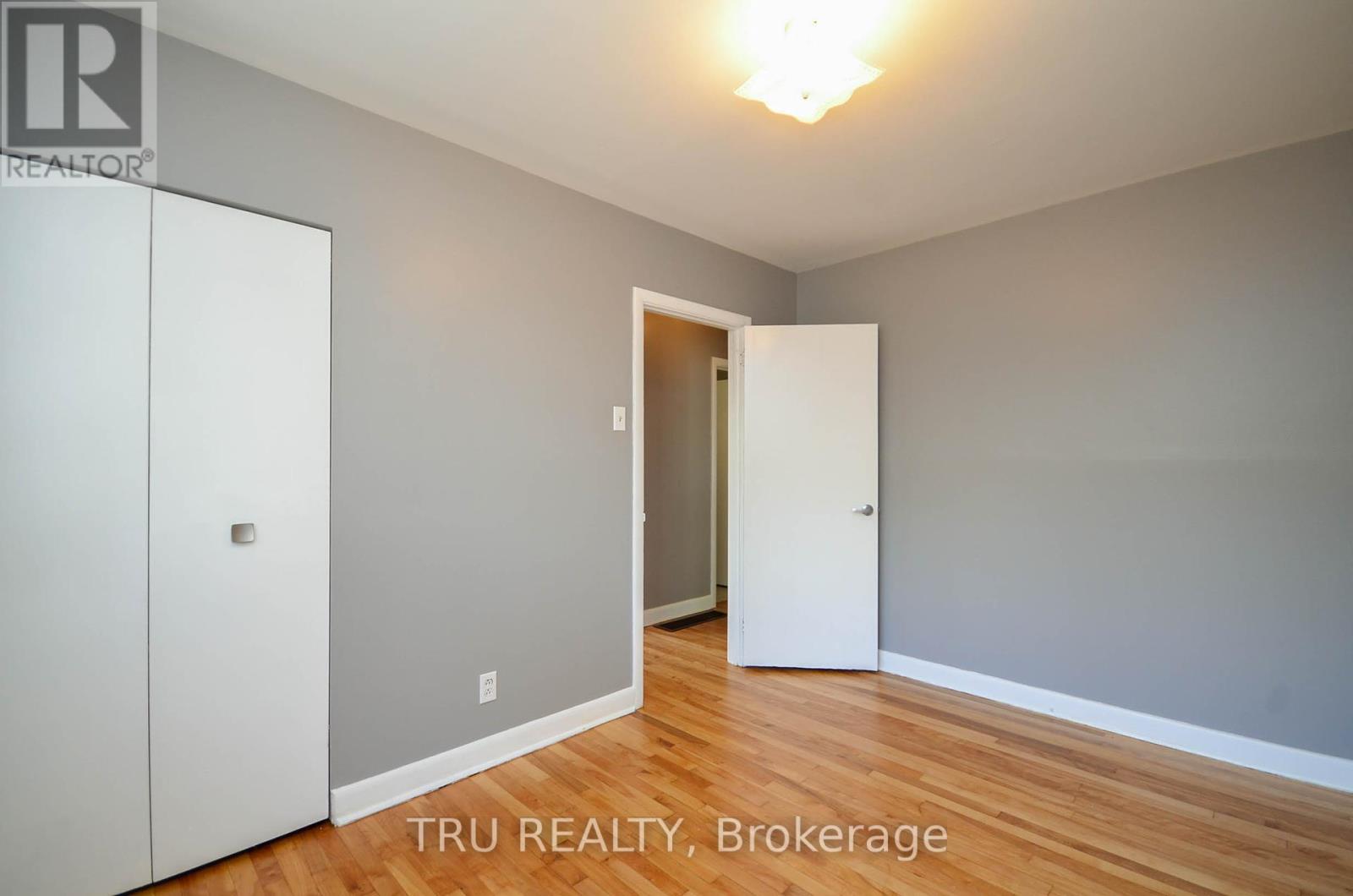 Photo 13 of 2428 2430 Iris Street, Ottawa ON