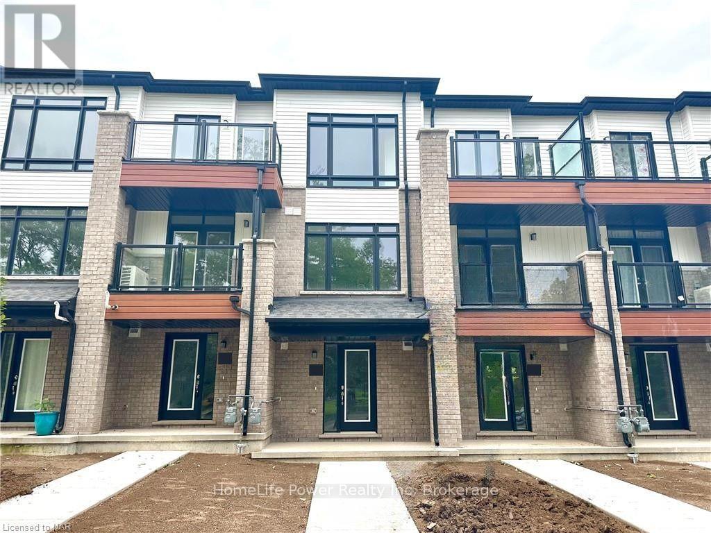Photo 1 of 34 Sidney Rose Common N, St Catharines ON