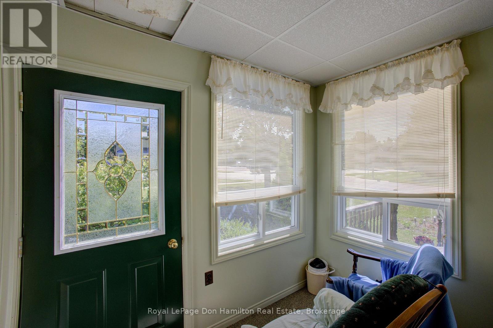 Photo 23 of 3045 Station Road, Howick ON