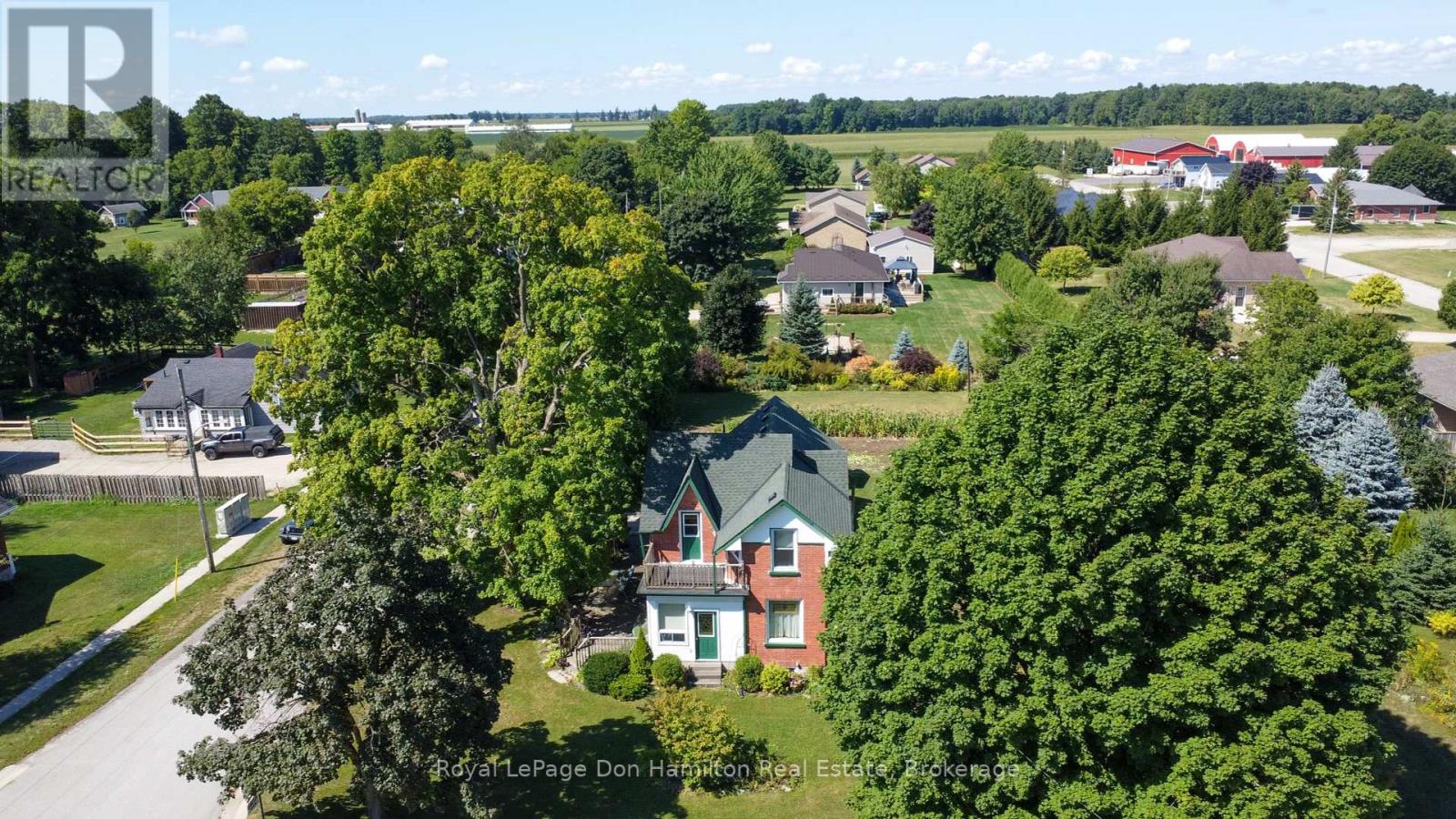 Photo 4 of 3045 Station Road, Howick ON