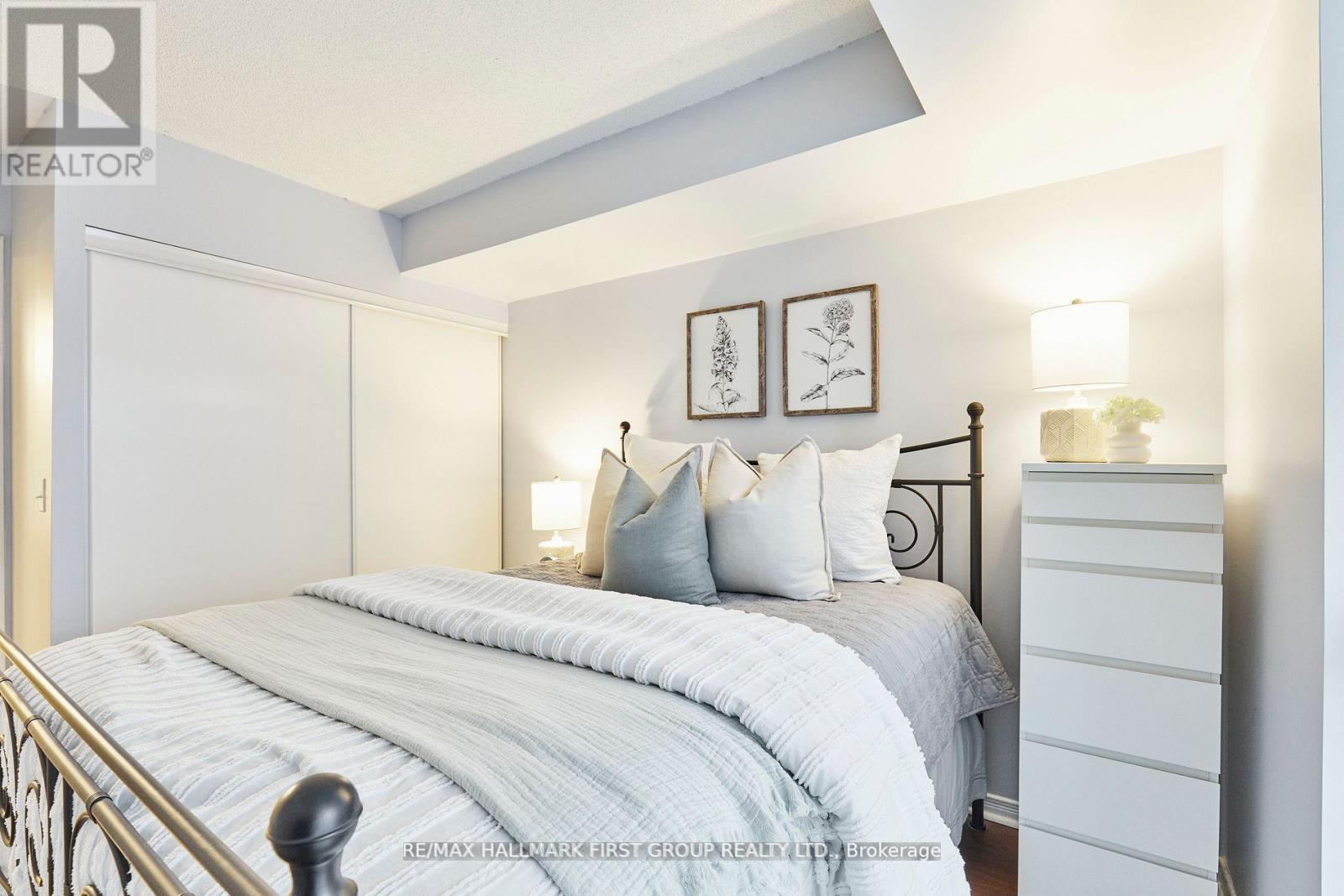 Photo 12 of 612 28 Olive Avenue, Toronto ON