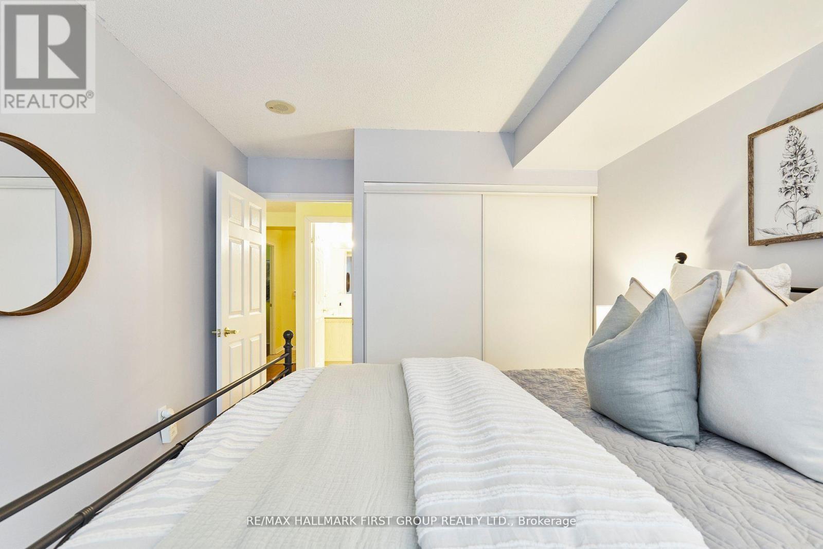 Photo 13 of 612 28 Olive Avenue, Toronto ON