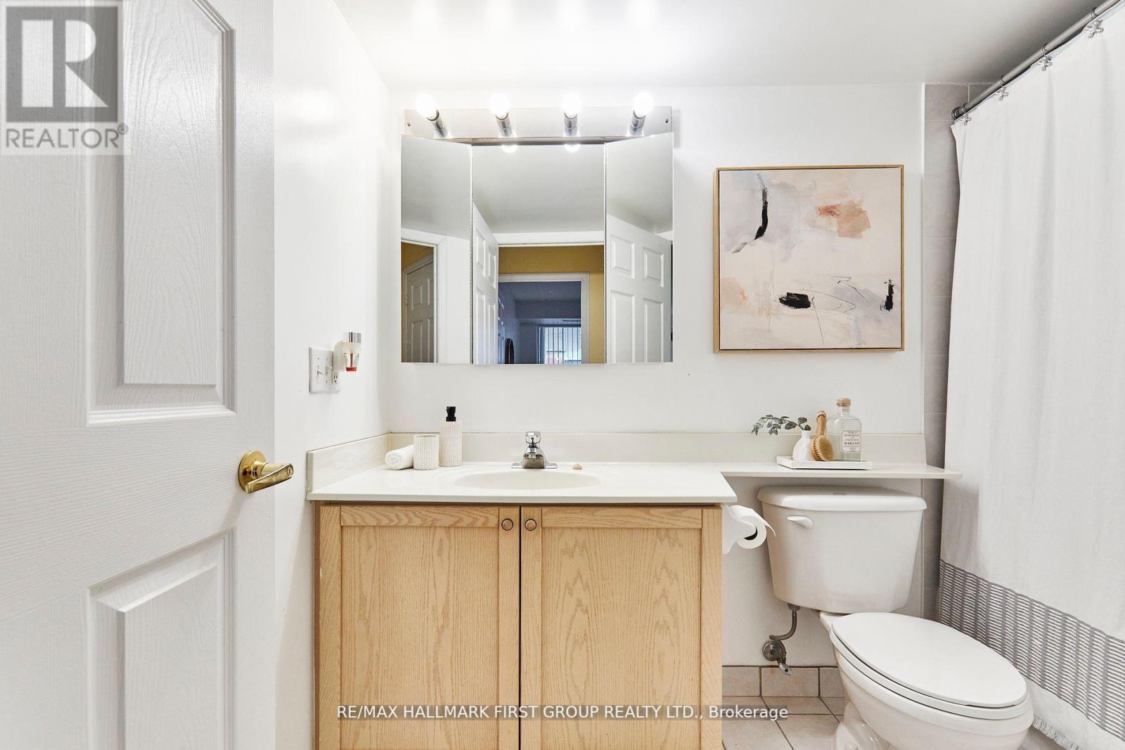 Photo 9 of 612 28 Olive Avenue, Toronto ON