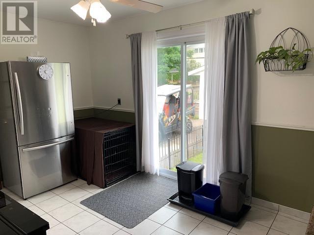 Photo 3 of 10 Ashgrove Avenue, Sault Ste Marie ON