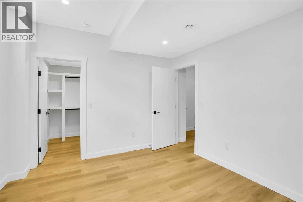 Single Family House for Sale in   Avenue NW Montgomery Calgary 