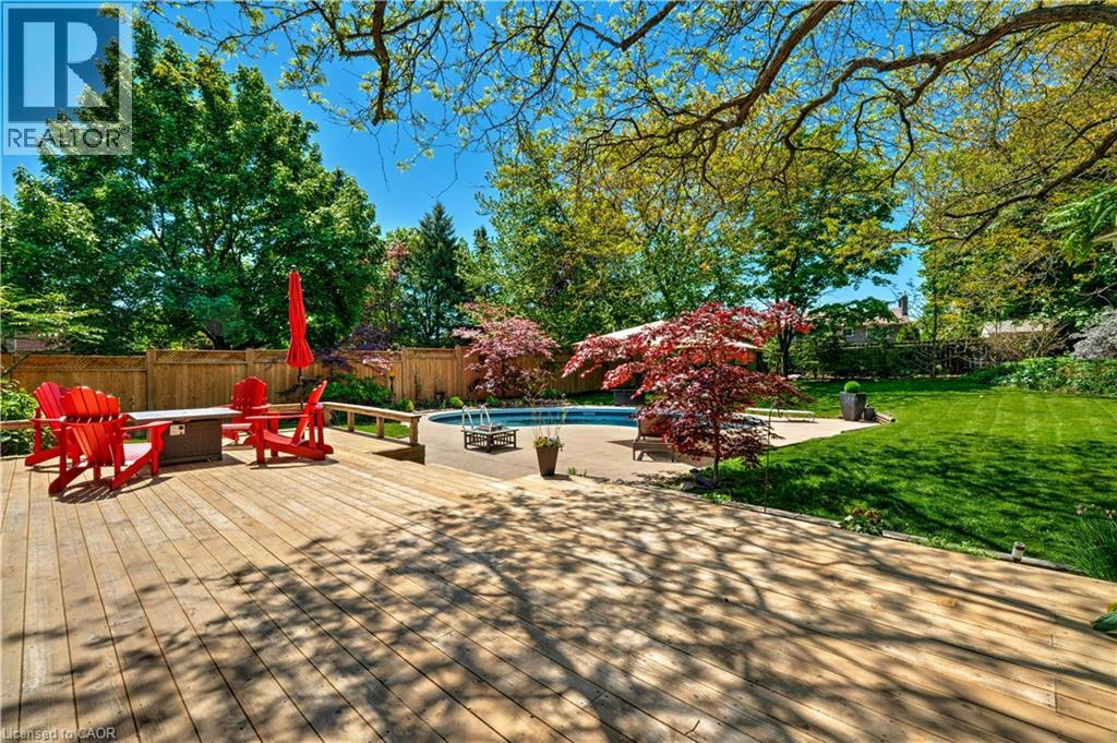 Photo 39 of 2174 Belgrave Court, Burlington ON