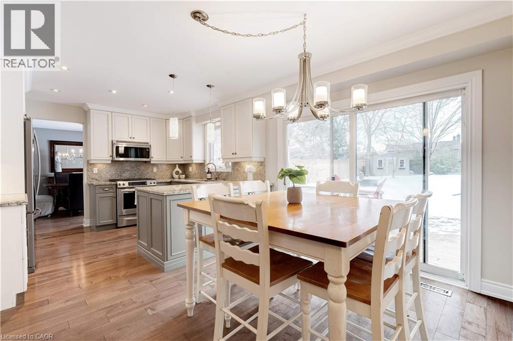 Photo 12 of 2174 Belgrave Court, Burlington ON
