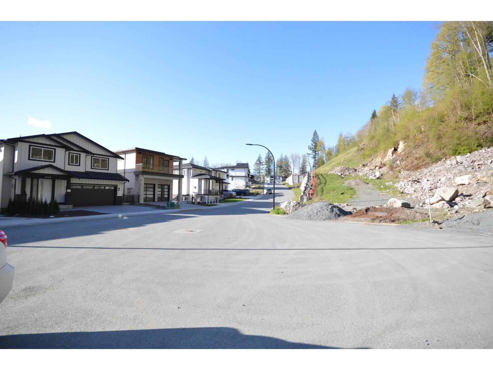 Photo 4 of 8593 Forest Gate Drive Eastern Hillsides, Chilliwack BC