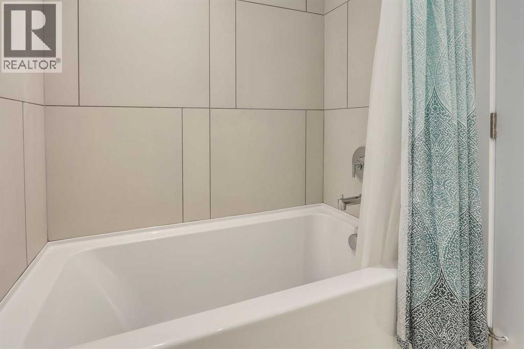 Single Family House for Sale in    Avenue SE Downtown East Village Calgary 
