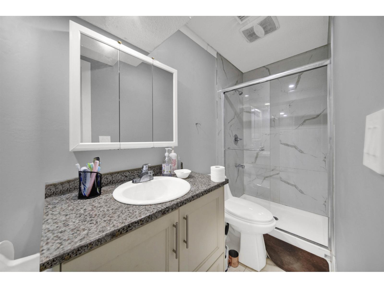 Photo 22 of 7085 140 A Street, Surrey BC