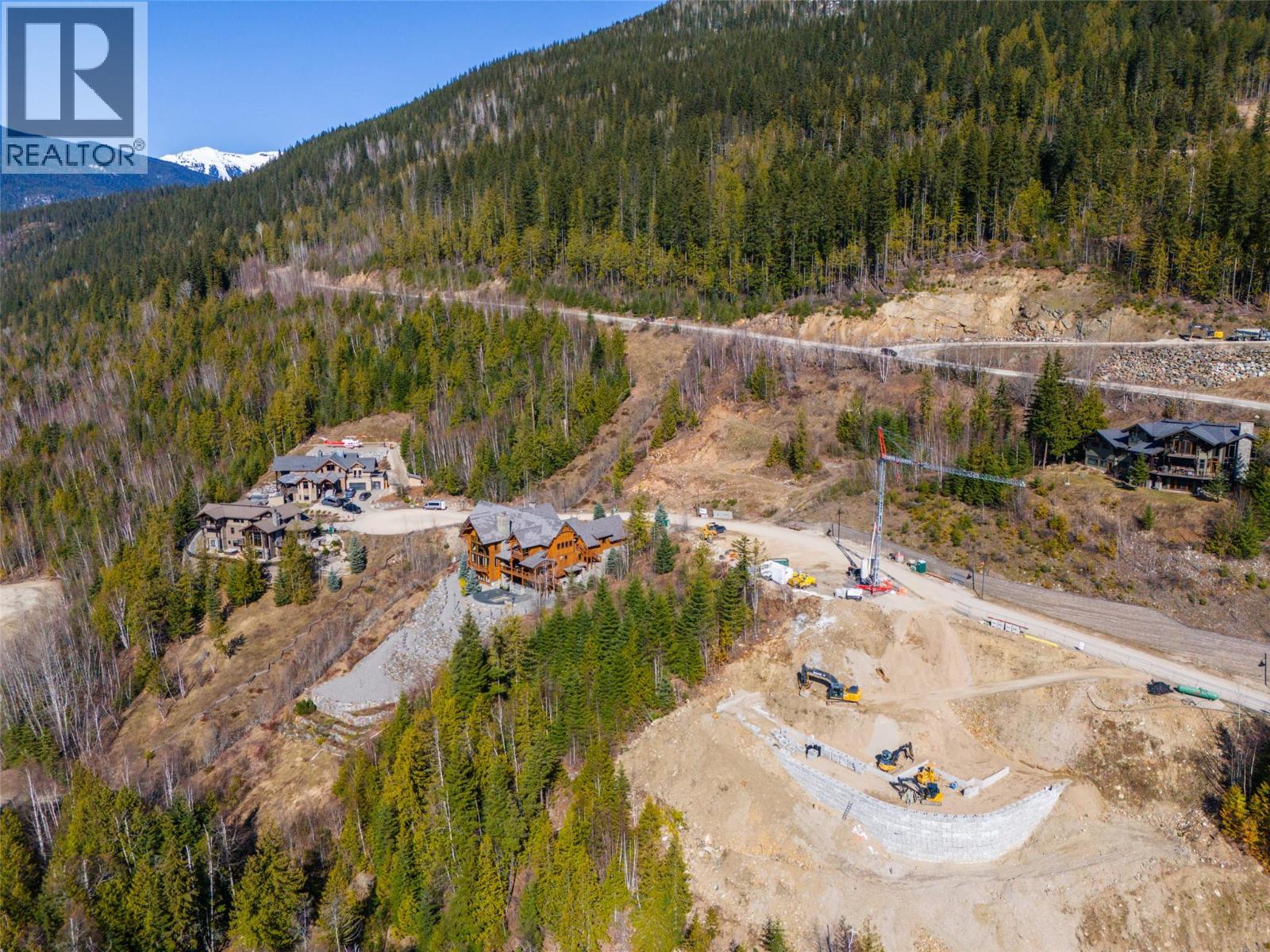 Photo 5 of 2080 Mackenzie Court Unit 26, Revelstoke BC