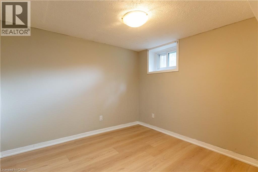 Photo 12 of 103 Arkell Street, Hamilton ON