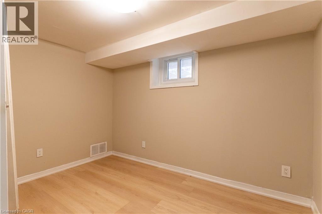 Photo 24 of 103 Arkell Street, Hamilton ON