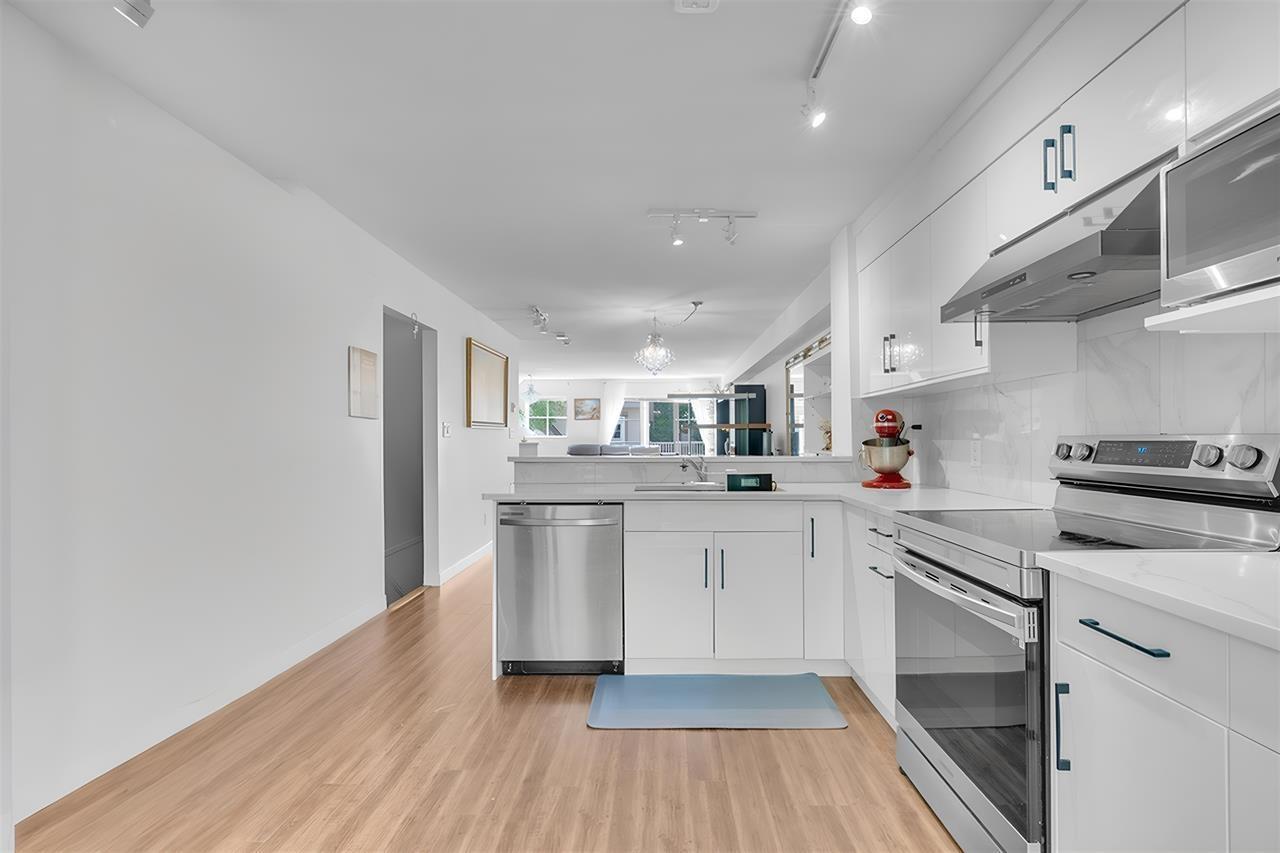 Photo 36 of 108 15175 62 A Avenue, Surrey BC